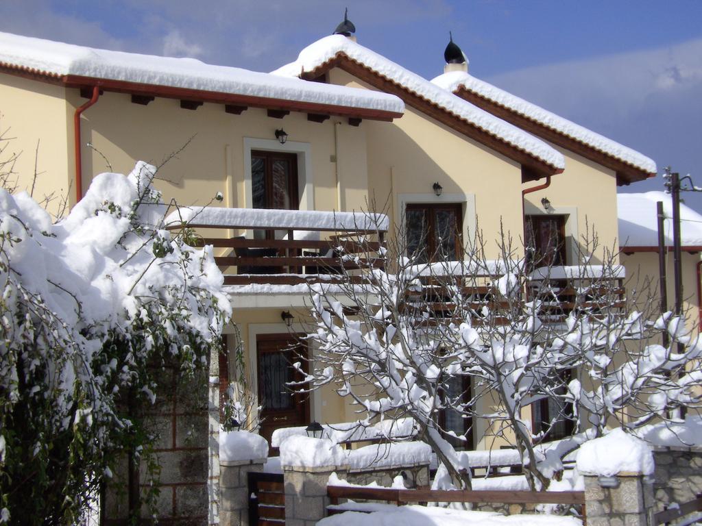 פולידרוסוס Dryas Guesthouse מראה חיצוני תמונה