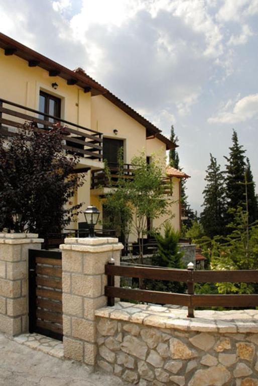 פולידרוסוס Dryas Guesthouse מראה חיצוני תמונה